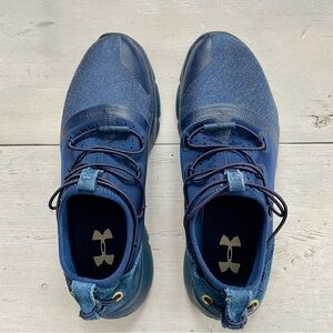 Under Armour Women’s Navy Blue Athletic Comfort Adjustable Pull-On Shoes, Size 8
